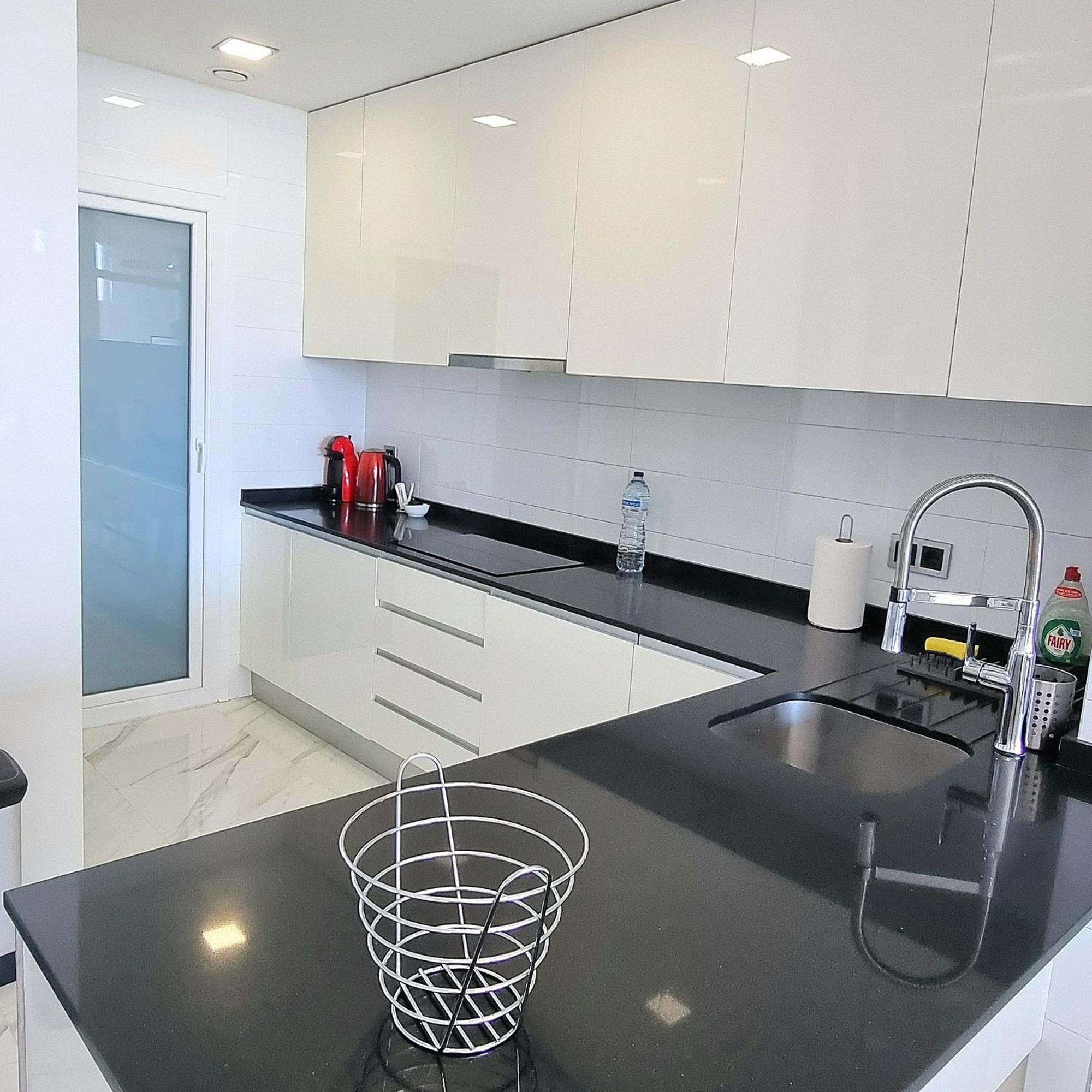 Sunset Drive Apartments 貝尼多姆 外观 照片